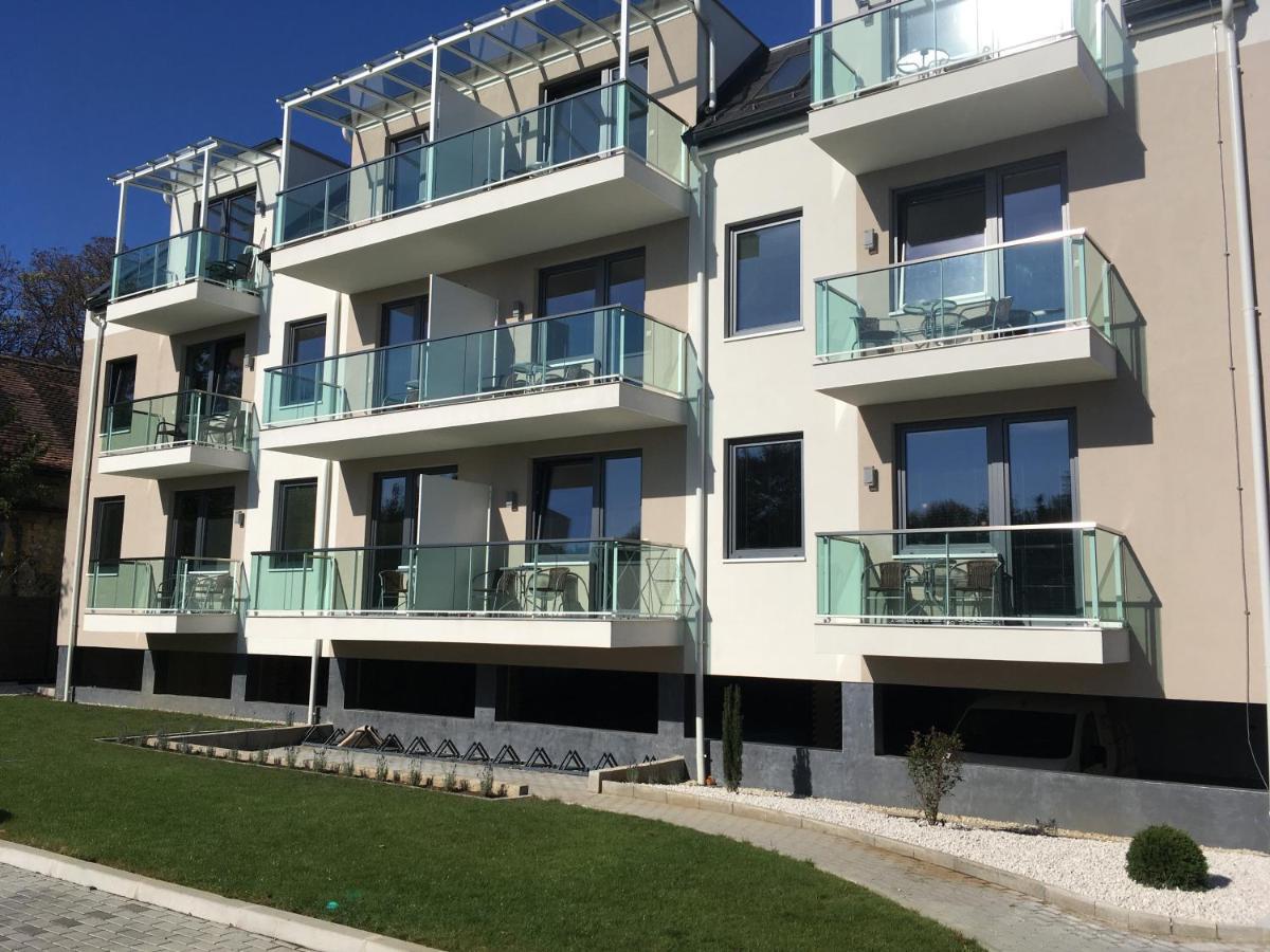 Sárvár Orion Apartman מראה חיצוני תמונה